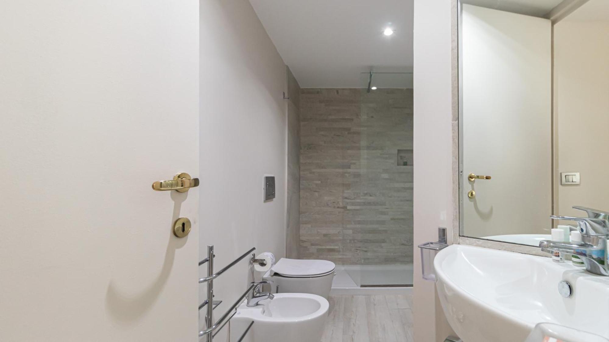 Italianway-Gian Galeazzo Apartment Milan Exterior photo